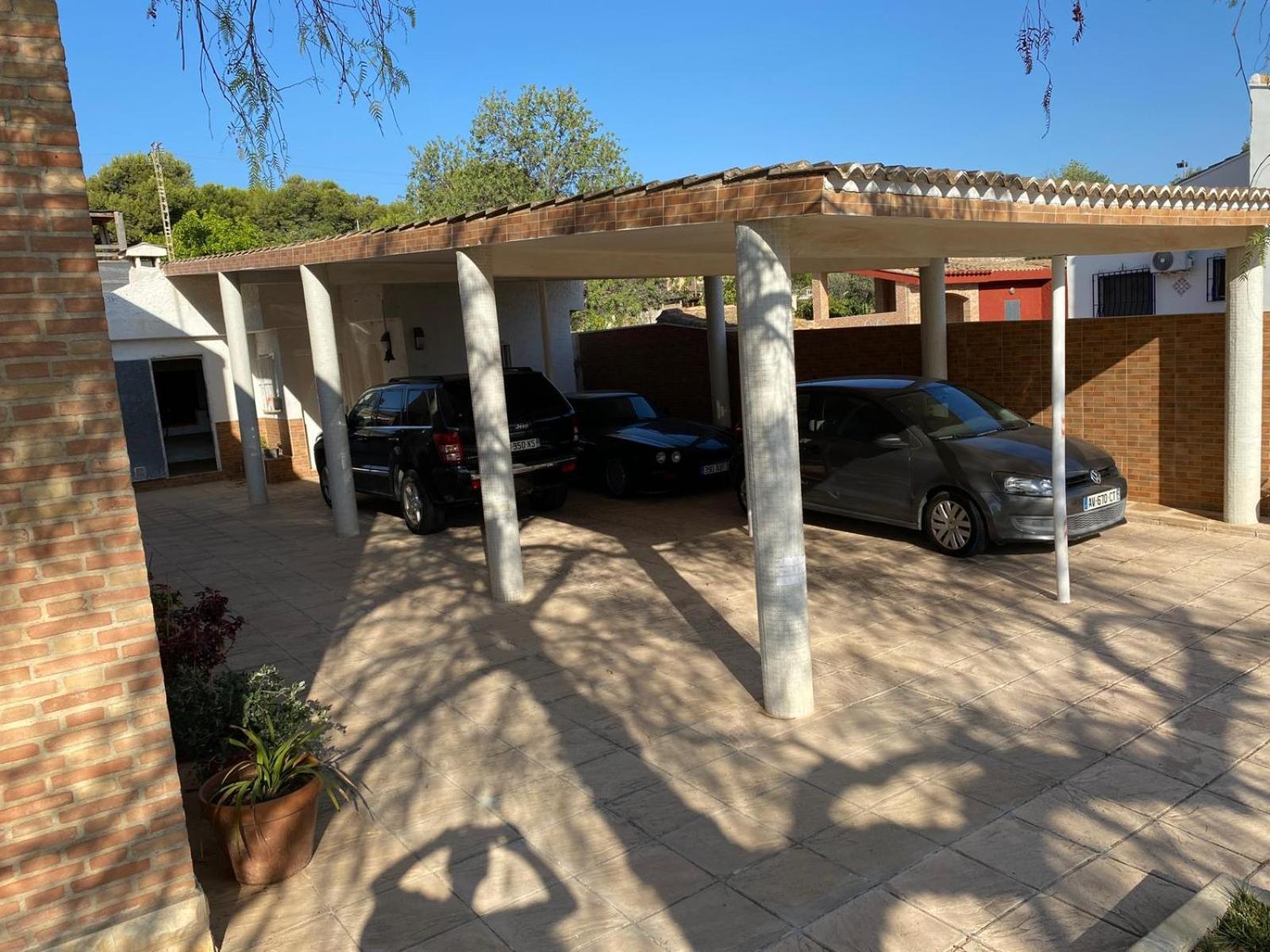 Bed and Breakfast Maravisa La Pobla de Vallbona Esterno foto